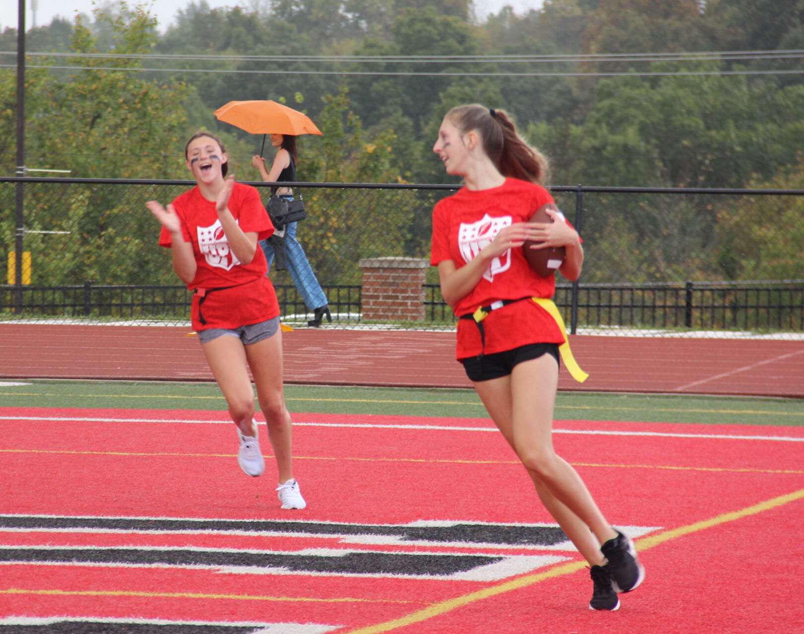 Rainy powder puff